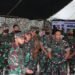 Danrem 062/Tn Mendampingi Kunker Panglima TNI Meninjau Latpratugas Yonif R 301/Pks dan Baksos di wilayah Korem 062/Tn.
