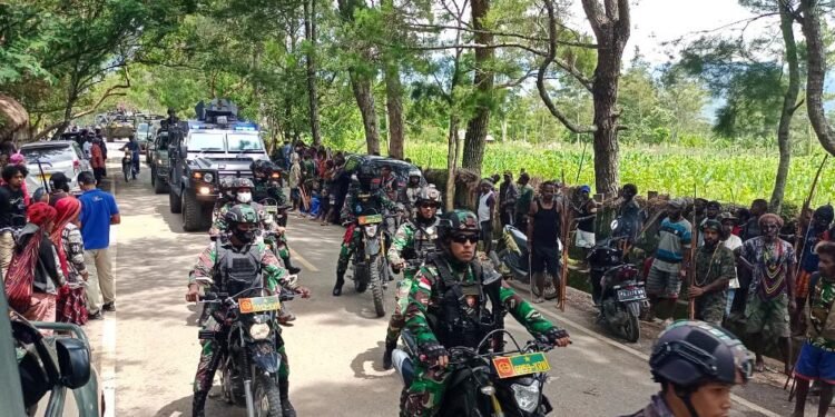 Bersama Tiga Kepala Daerah Lopogo, Kodim 1702/JWY Dorong Upaya Percepatan Perdamaian.