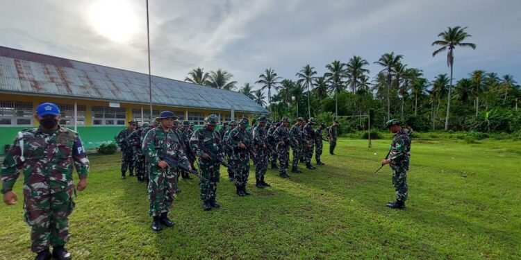 Tingkatkan Kemampuan Dasar Perorangan, Prajurit Lanmar Sorong Laksanakan Laksanakan Latihan Ketahanan Mars (Hanmars).