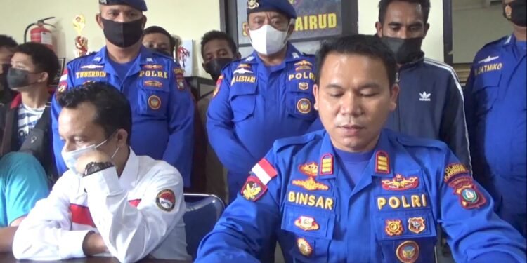 Satpolairud Polres Karimun Gagalkan 7 PMI Yang Akan Berangkat Jalur Tidak Resmi.