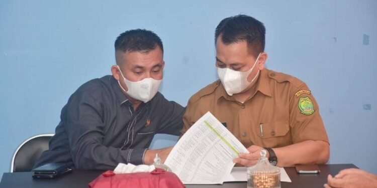 PAD Lingga Meroket Jadi Rp 62,9 Miliar, Bupati Mengapresiasi Keberhasilan Team Work Bapenda.