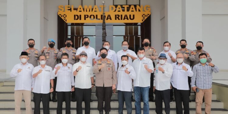 Terima Silaturahmi PWI Riau, Kapolda Irjen M Iqbal : Dukung Penuh HPN, Wartawan Adalah Sahabat.