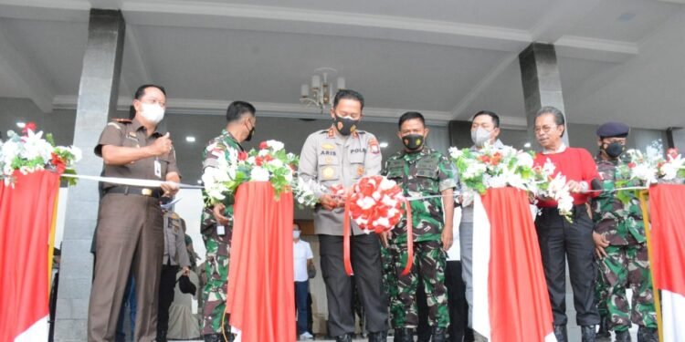 Kapolda Kepri Hadiri Peresmian Lapangan Tembak Aura Pratama di Makorem 033 Wira Pratama.