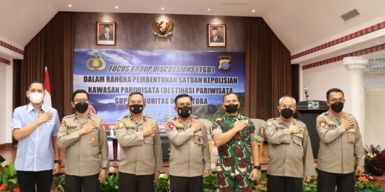 Kapolda Sumut Buka Acara FGD Pembentukan Satuan Kepolisian Kawasan Pariwisata Danau Toba.