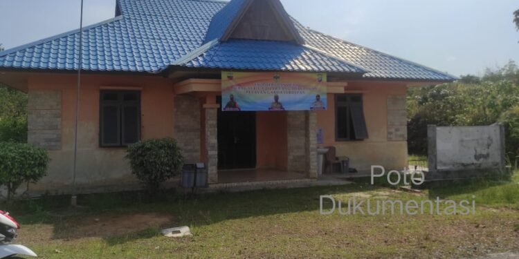 Dua Bulan Kompensasi Warga Selayar Belum Dibayar, Ini Penjelasan Kades dan Tanggapan Ketua Komisi l DPRD Lingga.