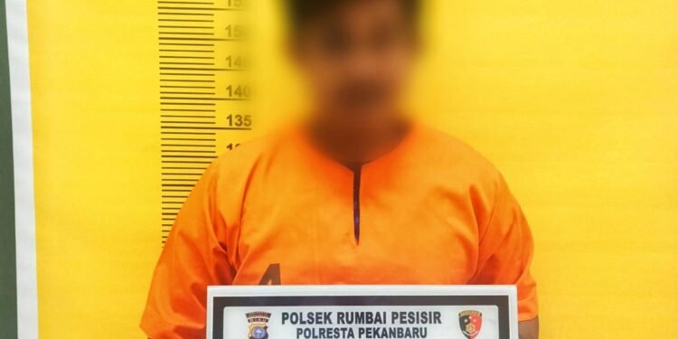 Polsek Rumbai Pesisir Tangkap Pelaku Pencurian AC di Ruang Kontrol Tower Sungai Ambang.