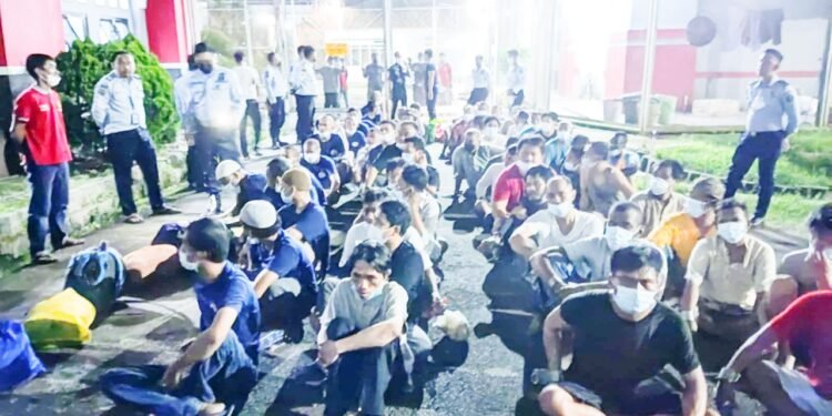 55 Bandar Narkoba Dipindahkan ke Lapas Super Maximum Security Nusakambangan.