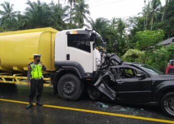 Kecelakaan Maut di Bawan, Istri Camat Palembayan Meninggal Dunia.