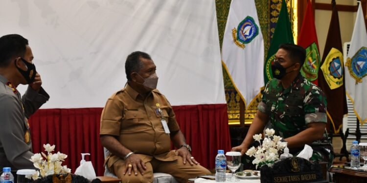 Brigjen Jimmy : “Ancaman Gelombang Omicron, Percepat Vaksinasi dan Wajib pakai Masker”.