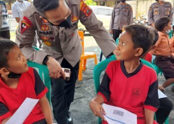 Tinjau Vaksin di Polsek Tanjung Morawa, Kapolresta Deli Serdang : 100 Orang Anak Mendapatkan Vaksin Hari ini.