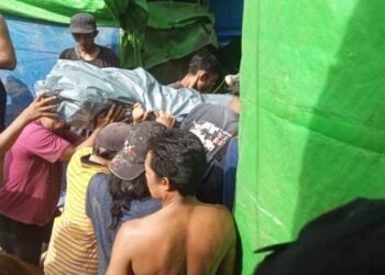 Tambang Emas di Sayan Berduka!!!.Korban Akibat Settrom listrik di Dalam Lobang.!!!!!
