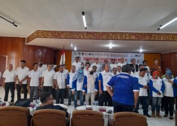 DPP Media Online Indonesia Kukuhkan DPW dan Lantik DPC MOI se-Provinsi Sumatera Barat.