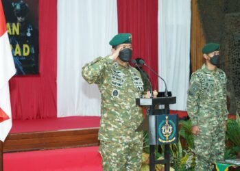 Pangdivif 2 Kostrad Pimpin Upacara Sertijab Danbrigif PR 18/Trisula/2 Kostrad, Asintel dan Aspers Kasdivif 2 Kostrad.