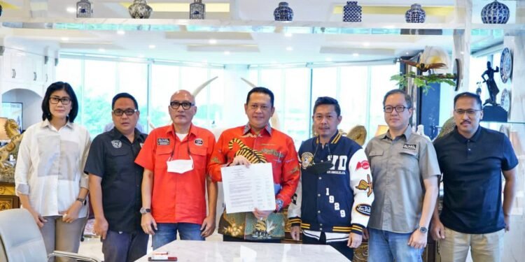 Bamsoet Tandatangani Kerjasama Pengembangan Black Stone Garage – IMI Lounge.