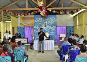 Kunjungan Kasih Koarmada III Dikampung Usili Suku Kokoda.