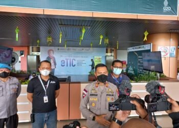 Kapolres Kubu Raya Lakukan Cek Kesiapan Posko Terpadu Di Bandara Internasional Supadio.