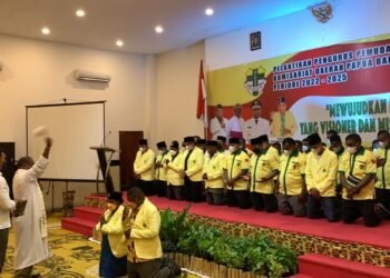 Dihadiri Gubernur, Ketum Gusma Lantik Pengurus Pemuda Katolik Komda Papua Barat.