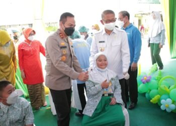 Hadiri Pencanangan Bulan Imunisasi Anak Nasional, Kapolda: Polri Siap Bantu Pemerintah Sukseskan BIAN.