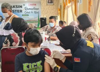 Implementasikan Binter Di Daerah Operasi, Yonif R 301/PKS Kembali Aktifkan Sekolah.