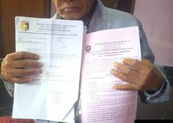 Amaq Misnalim Menyayangkan Laporannya Terkait Masalah Penggeregahan Belum di Tindak Lanjuti Pihak Polres Lombok Timur.