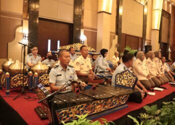 Karawitan AAU Iring Kebersamaan Kasau Dengan Purnawirawan TNI AU.