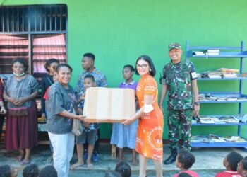 Kunjungi Taman Baca Efata, Danrem Jo Berikan Support Para Generasi Muda Papua.