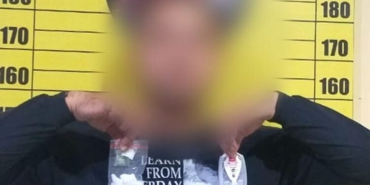 Polres Kubu Raya Berhasil Bekuk RS Pengedar Barang Haram di Kubu Raya.
