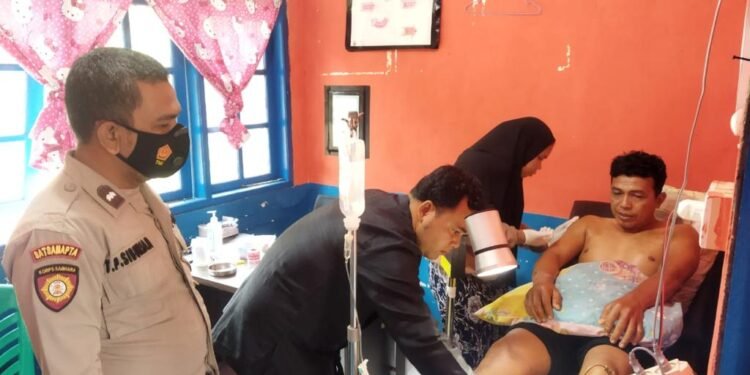 Kapolres Lingga: Mesin Speed Boad Milik Amdes Desa Mensanak Terbakar, Satu Korban Mengalami Luka Bakar.