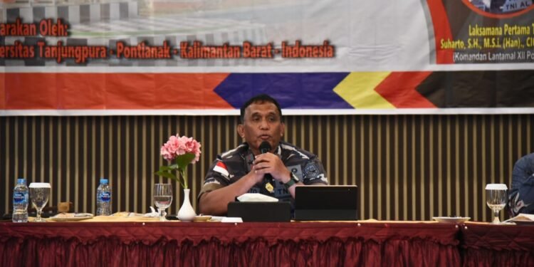 Danlantamal XII Laksma TNI Suharto Sebagai Narasumber Pada Seminar Nasional FKIP Universitas Tanjungpura 2022.