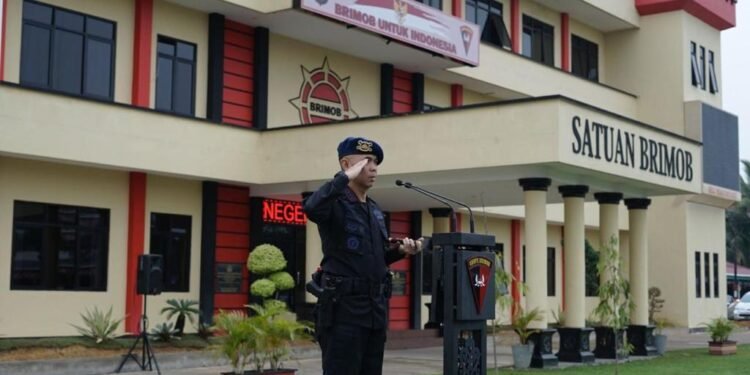 Upacara Hari Kesadaran Nasional Satbrimob Polda Kalbar.