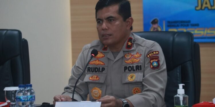 Wakapolda Kepri Buka Taklimat Awal Tahap ll Audit Kinerja Itwasda di Jajaran Polda Kepri.