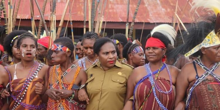 Sejarah Selangkah Lagi, 20.000 Hektar Hutan Adat Marga Ogoney Resmi Diakui Negara.