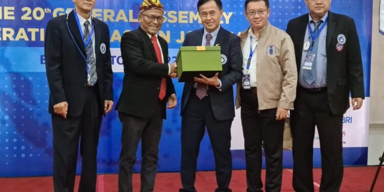 Usai Ditetapkan Sebagai Presidint Of The Confederation Of Asean Journalist, Gubernur Bali Wayan Koster Jamu Makan Malam Seluruh Anggota Delegasi CAJ.