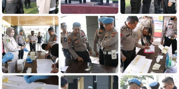 Bid Propam Polda Riau Lakukan GAKTIBPLIN Terhadap Personel Polres Kuansing.