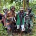 Turut Berduka Prajurit Satgas Yonif 126/KC Bantu Proses Pemakaman Masyarakat di Perbatasan.