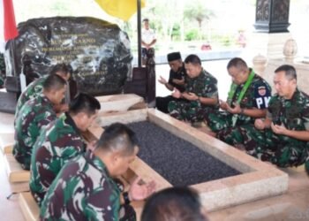 Jenderal Dudung Ziarah Ke Makam Bung Karno.