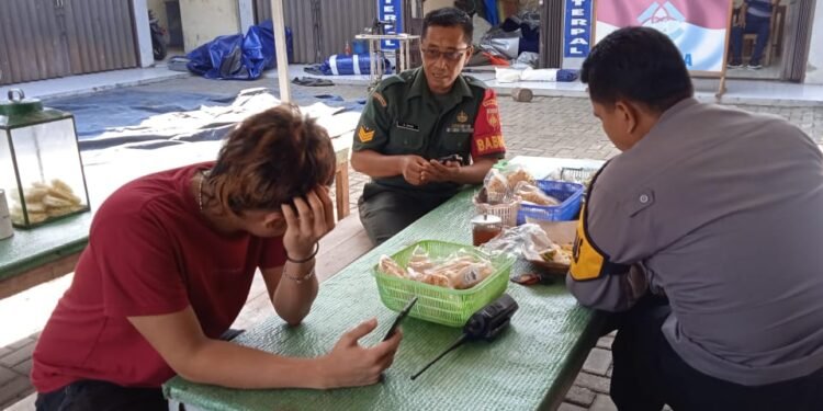 Babinsa dan Bhabinkamtibmas Bersinergi Jaga Situasi Wilayah.