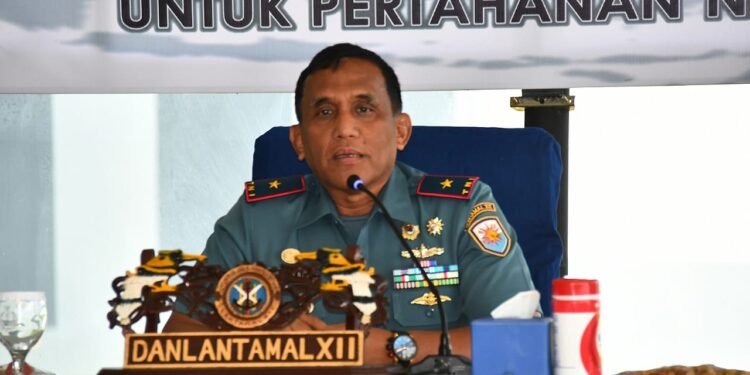 Danlantamal XII Pontianak Membuka Rapat Koordinasi/FGD Implementasi Rencana Wilhan Bagi Kawasan Strategi Nasional untuk Hanneg.