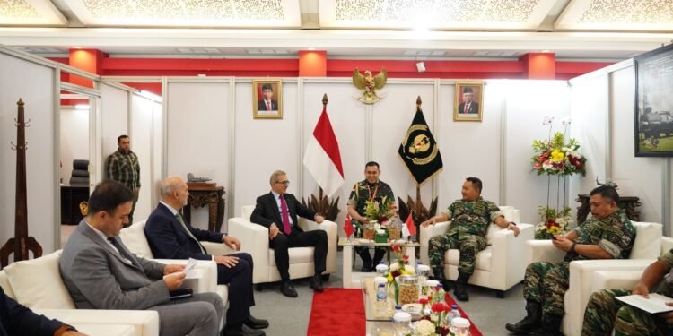 Kasad Terima Kunjungan Presiden Badan Industri Pertahanan Turki.