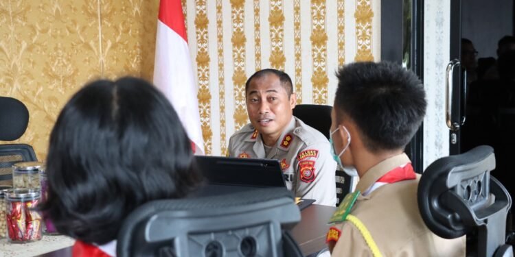 Kapolres Sekadau Lepas Peserta Pertikaranas IV, Ini Pesannya.