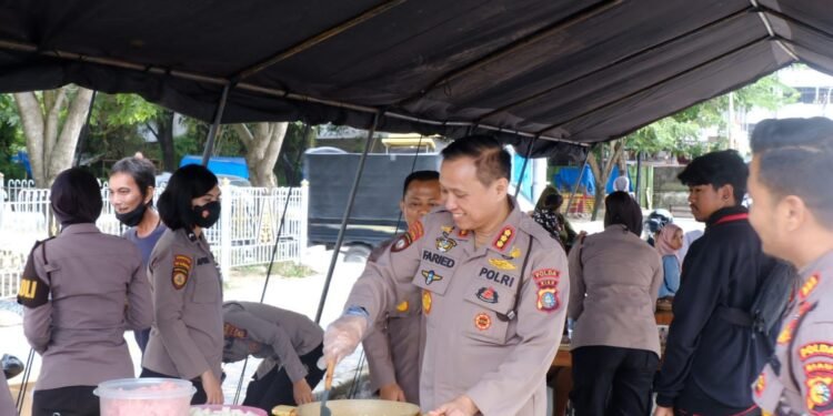 Terima Curhatan Masyarakat, Direktorat Samapta Polda Riau Punya Cara Unik. Sediakan Sarapan Gratis.