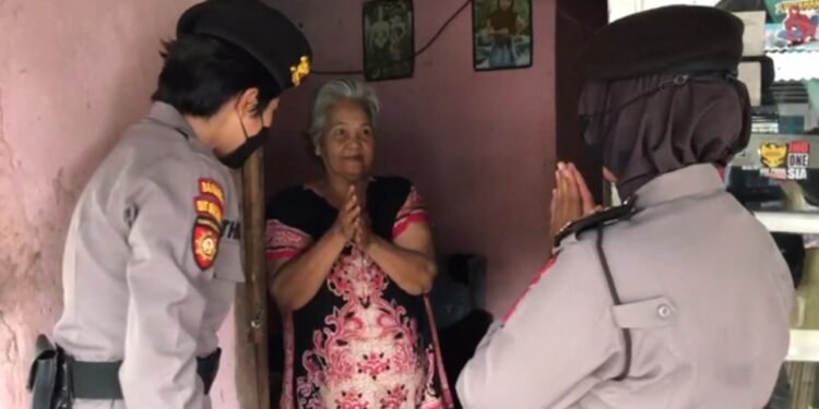 Direktorat Samapta Polda Kalbar Gelar Program Jum’at Berkah.