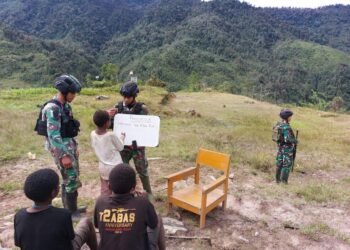 Prajurit Kostrad Siapkan Calon-Calon Pemimpin Masa Depan Dari Papua.