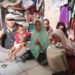 Saung Pajajar 5 dan FSTP Sambangi Penderita Gizi Buruk di Panunggangan Utara.