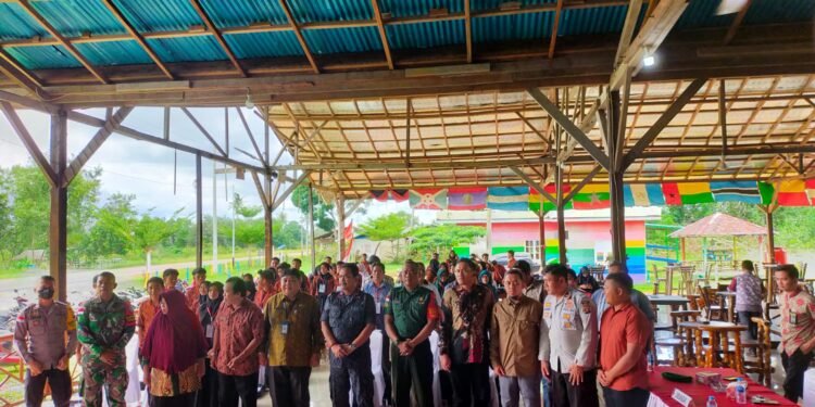 Prajurit Satgas Pamtas Yonif 645/GTY Hadiri Sosialisasi Bahaya Narkoba BPPD Kalbar.
