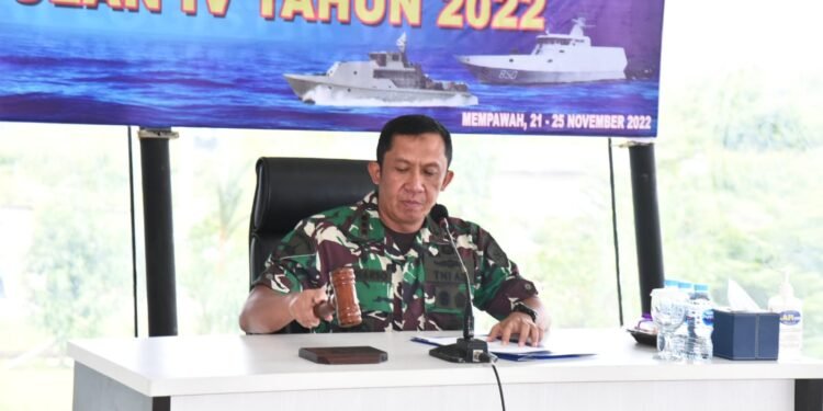 Latihan Keamanan Laut Tahap II TA. 2022 Resmi di Tutup Wadan Lantamal XII Kolonel Marinir Budiarso.