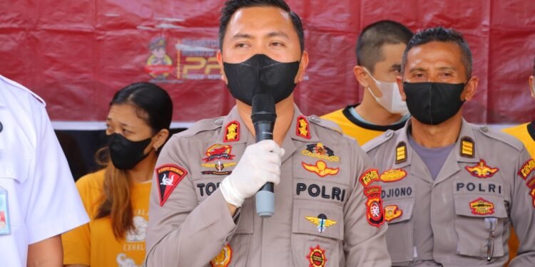 Pemusnahan Narkoba, Kapolres Pesankan Para Orang Tua Jaga Anak-anak.