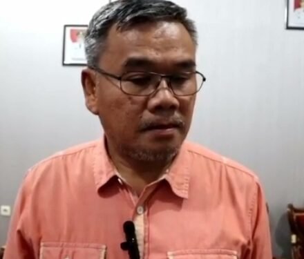 Ketua DPRD Kuburaya Sebut, Konser Dewa 19 Yang Akan di Gelar Tidak Menghargai Kalender Pendidikan.
