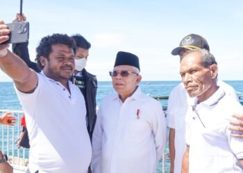 Nge-Vlog dengan Nelayan, Wapres Puji Semangat Kerja Masyarakat Biak Numfor