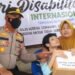 Peduli Disabilitas, Polsek Tapung Hulu Bagikan Bansos.